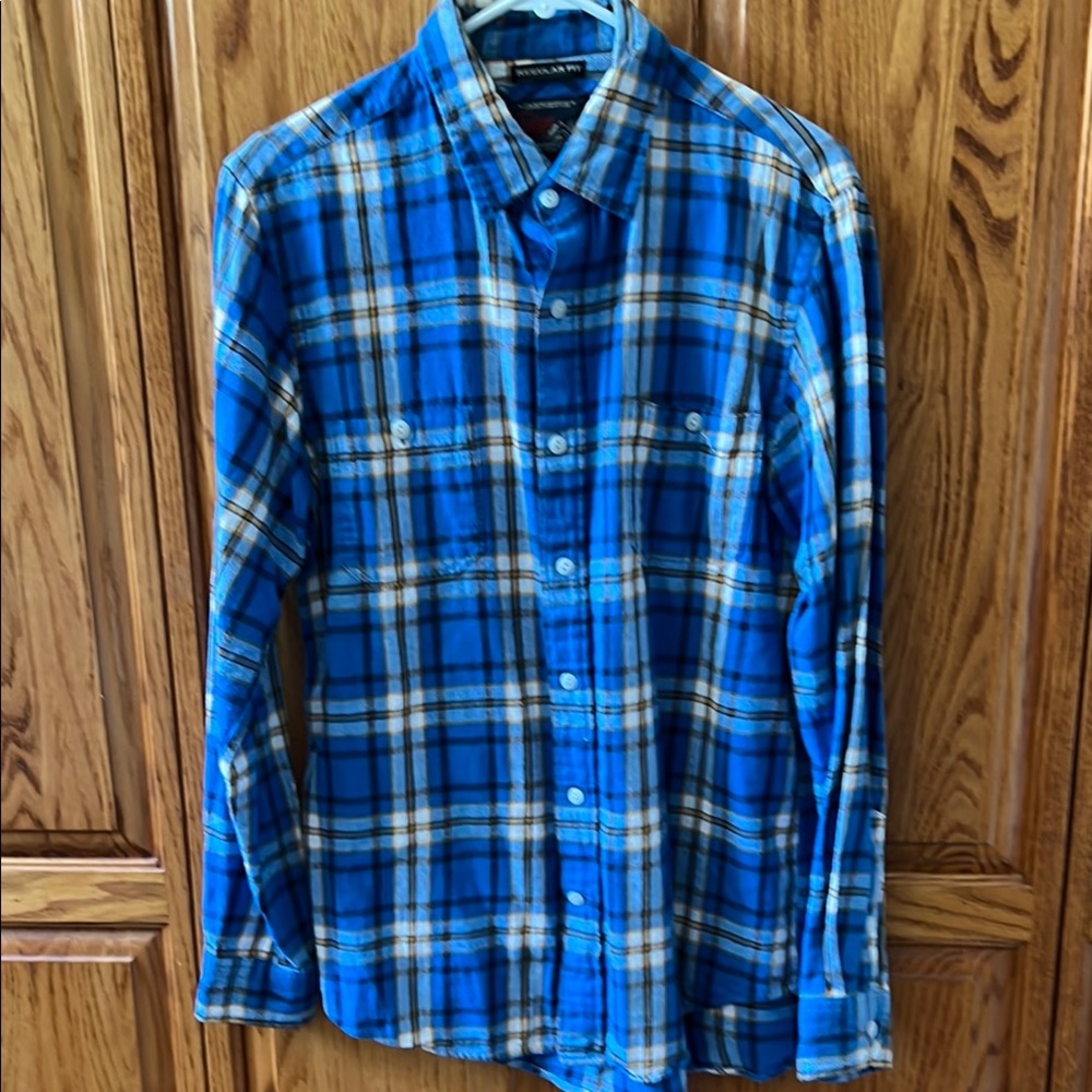 American Eagle Outfitters Blue and White Casual Button Down Shirt